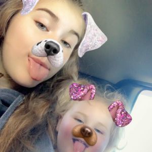 Meet your Posher, Mallory